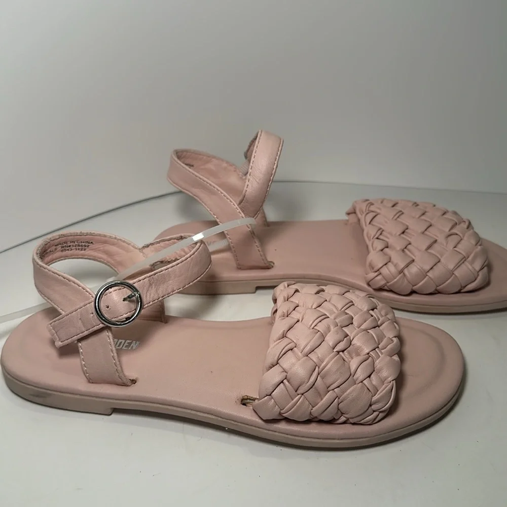 Steve Madden JKarina Braided Strappy Pink Sandal‎ Size 2